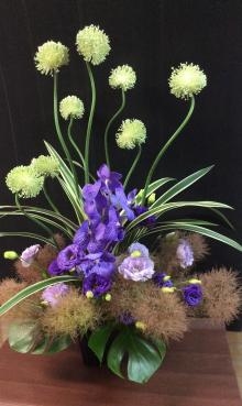 アリアムとスモークツリーのアレンジ｜「花倶楽部マーラリッシュ」　（青森県八戸市の花キューピット加盟店 花屋）のブログ