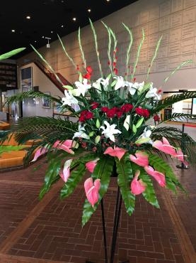 エネルギッシュなスタンド花｜「花倶楽部マーラリッシュ」　（青森県八戸市の花キューピット加盟店 花屋）のブログ